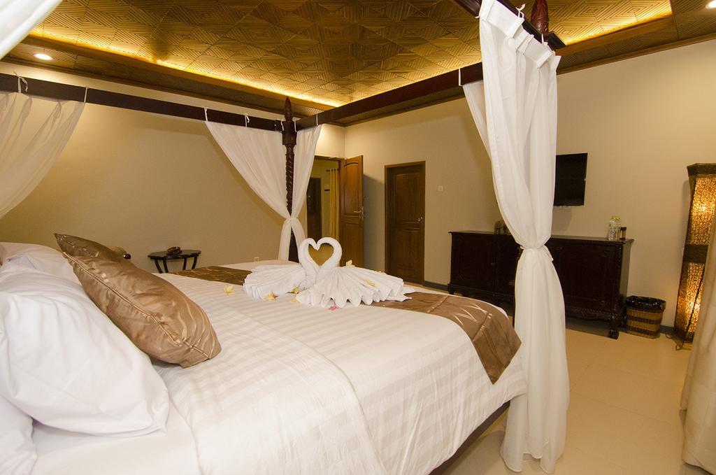 Syailendra Hotel Syariah جيبارا الغرفة الصورة